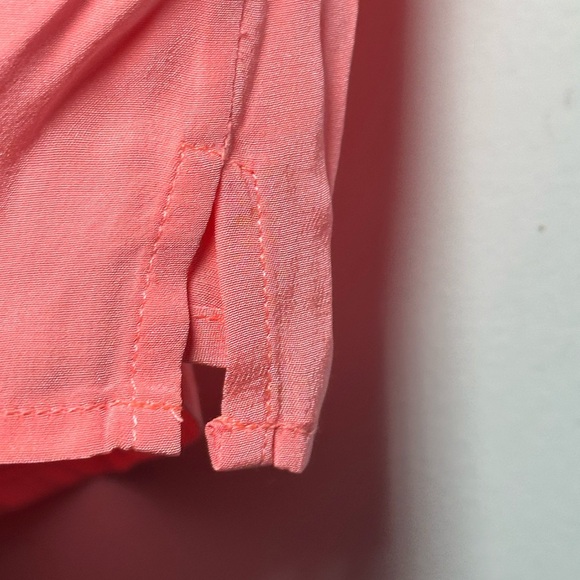 Lilly Pulitzer 100% Silk Pink Sleeveless Henley Tank Blouse Size Medium - Picture 5 of 16